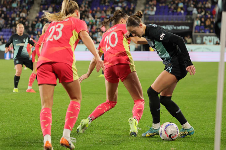 Unmetered NWSL Playoffs (QF): Gotham FC vs Portland Thorns - 11.10.24 Photography